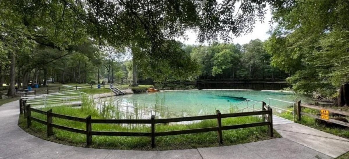 |rum island spring and park|view from the front of a kayak at Rum Island Spring and Park|Rum Island kayaking|