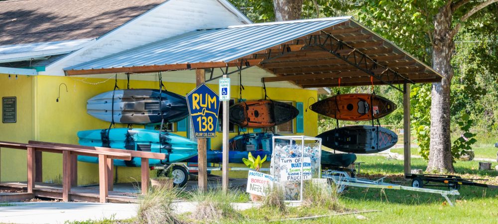 |exterior of Rum 138 rentals