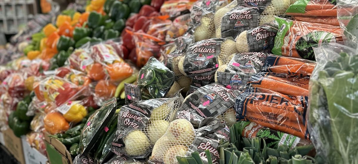 KCs Produce|produce at farmers market