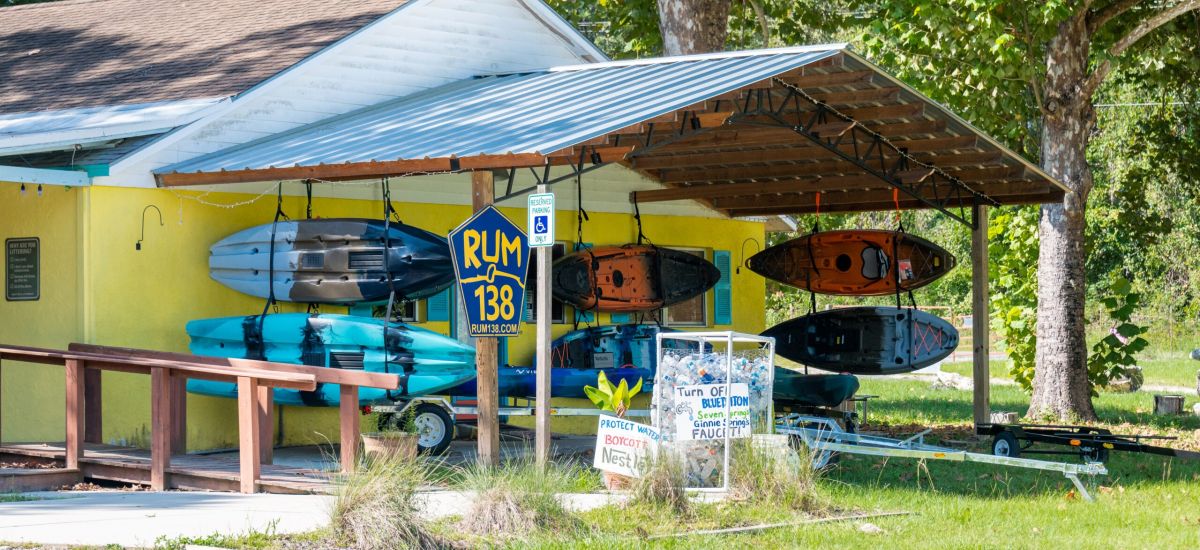 |exterior of Rum 138 rentals